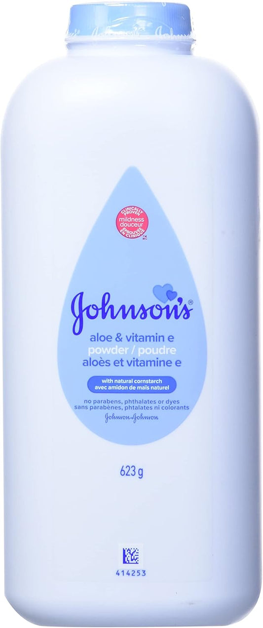 Johnson’s Baby Powder Aloe & Vitamin E, 623 g